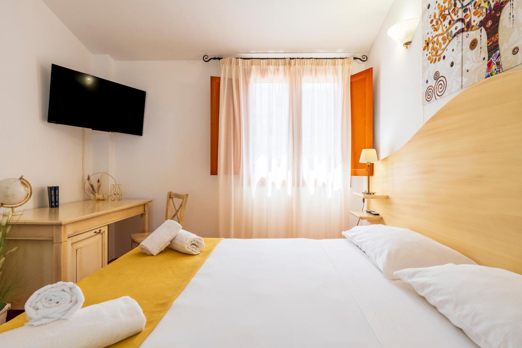 Hotel Marie Claire Lanusei Luaran gambar