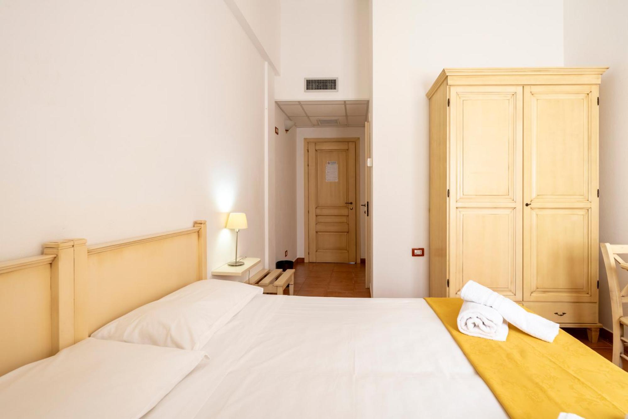 Hotel Marie Claire Lanusei Luaran gambar