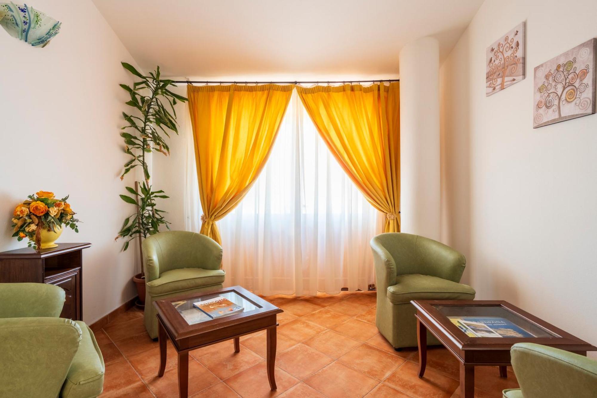 Hotel Marie Claire Lanusei Luaran gambar